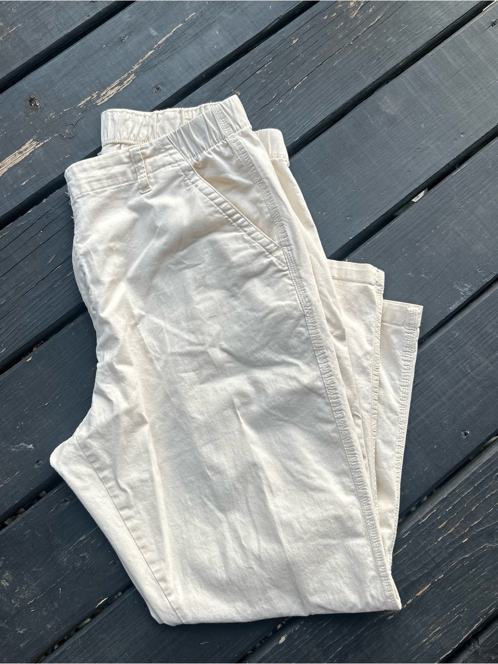 Old Navy Women’s Chinos — Cream